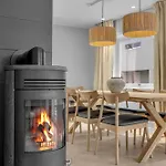 Northstay - The Arctic Pearl, House With 4 Bedrooms And 2 Bathrooms 펜션 트롬쇠