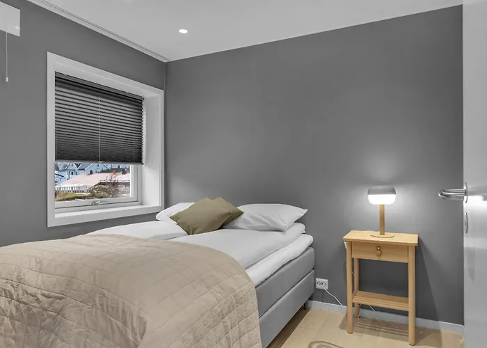 Northstay - The Arctic Pearl, House With 4 Bedrooms And 2 Bathrooms Casa de Férias Tromsø