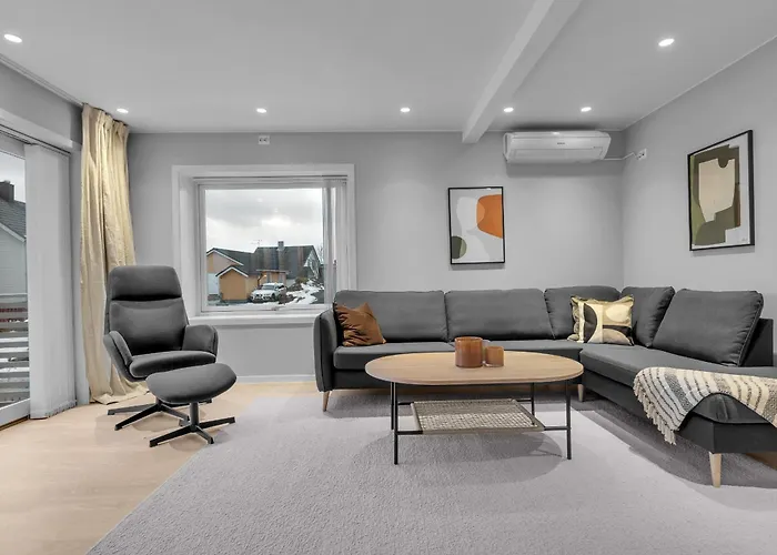 Northstay - The Arctic Pearl, House With 4 Bedrooms And 2 Bathrooms Casa de Férias