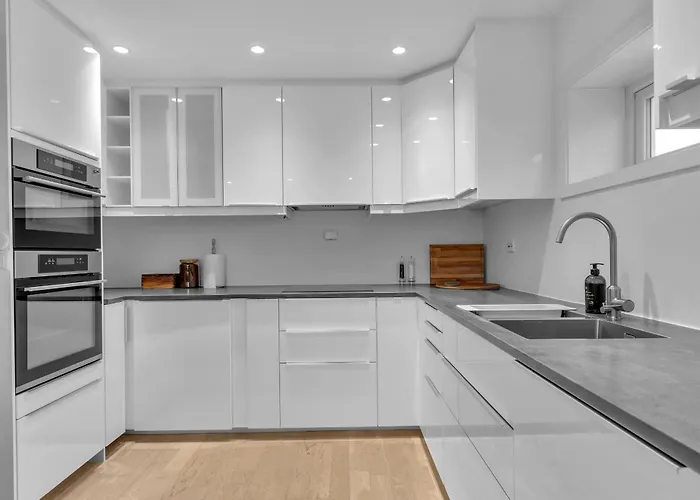 Northstay - The Arctic Pearl, House With 4 Bedrooms And 2 Bathrooms Casa de Férias *