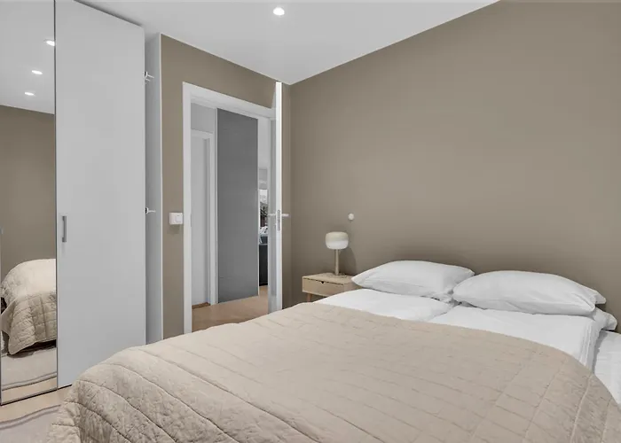 Northstay - The Arctic Pearl, House With 4 Bedrooms And 2 Bathrooms *