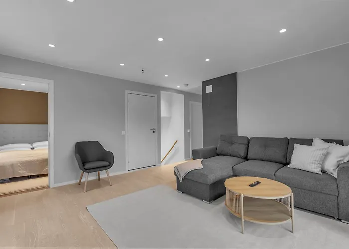 Northstay - The Arctic Pearl, House With 4 Bedrooms And 2 Bathrooms * Tromsø
