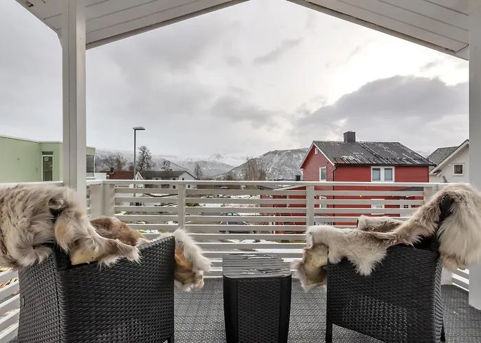 Northstay - The Arctic Pearl, House With 4 Bedrooms And 2 Bathrooms Casa de Férias