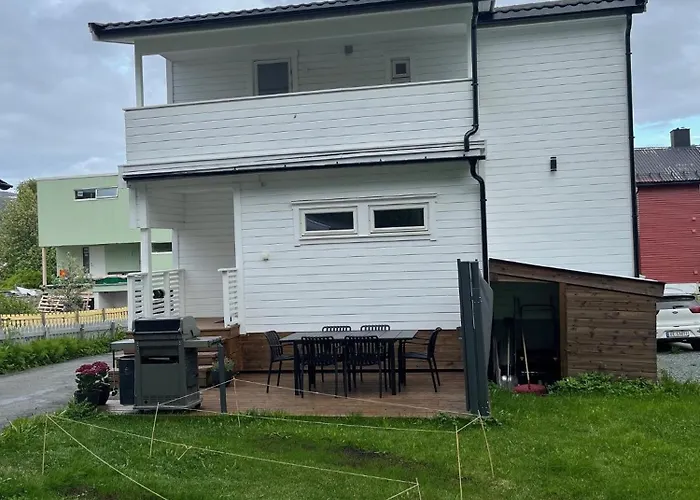 Northstay - The Arctic Pearl, House With 4 Bedrooms And 2 Bathrooms